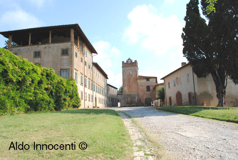 VILLA SALETTA: IL BORGO 4’ IMMAGINE